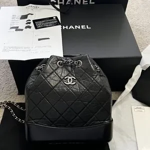 Used once!!! 

GB Backpack bought 2021. CHANEL | Bags | Used Once Gb Backpack Bought 22 | Poshmark main image 2